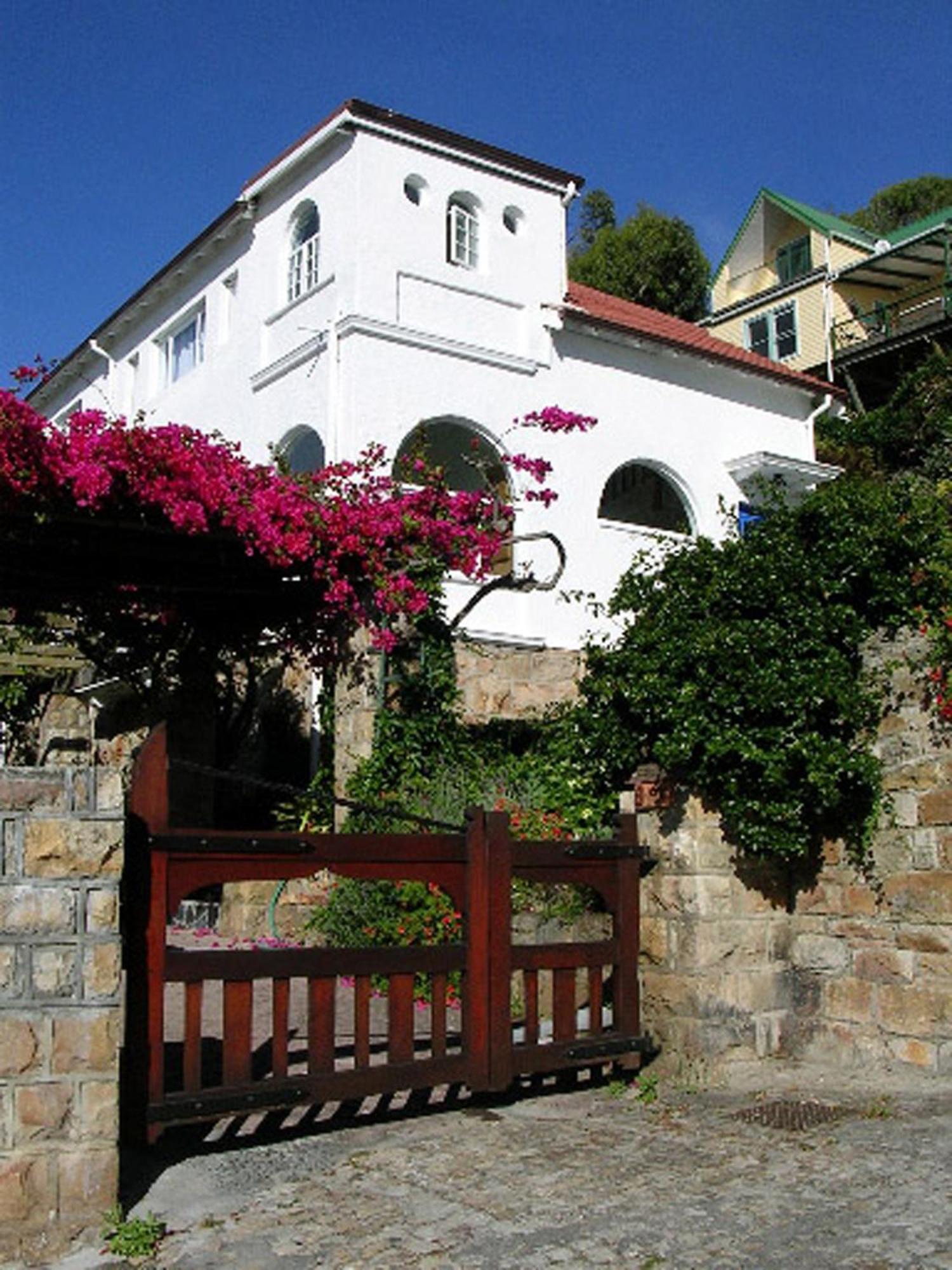 Bed & Breakfast Blue On Blue