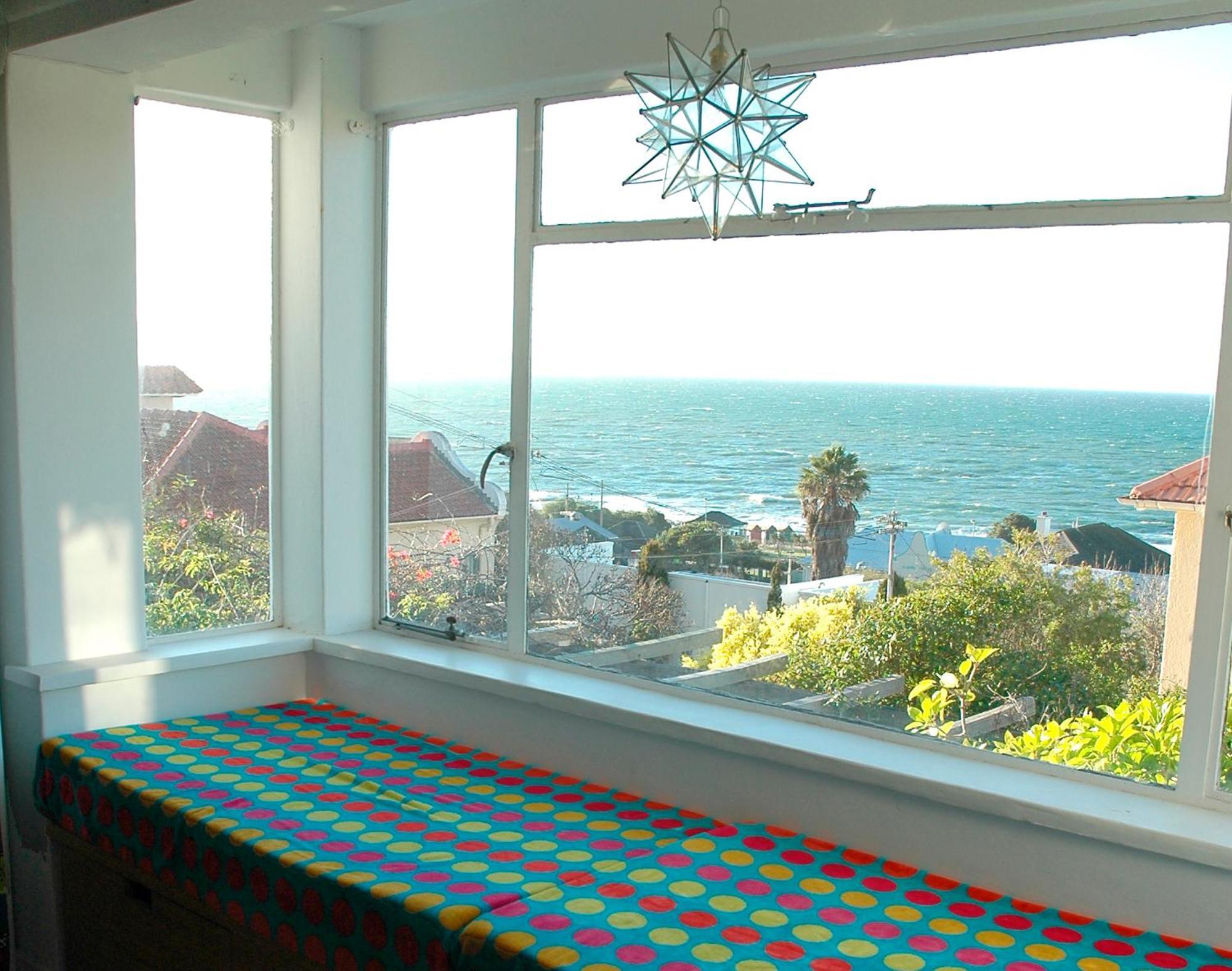 Bed & Breakfast Blue On Blue 3*