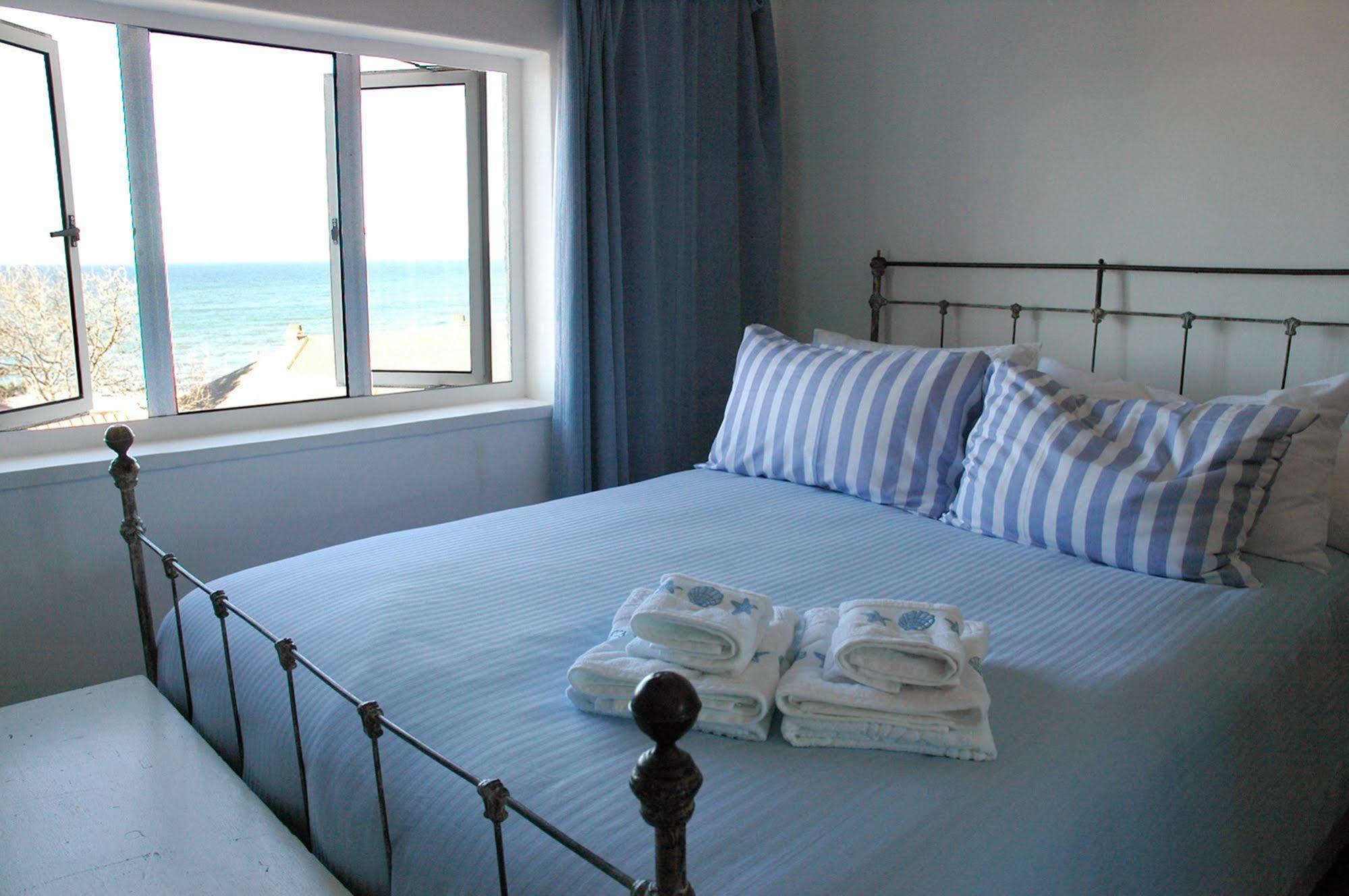 Bed & Breakfast Blue On Blue 3*